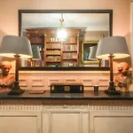 Beautiful Apartment Next To Invalides