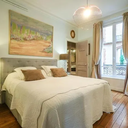 Appartamento Beautiful Next To Invalides *