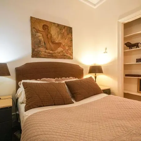Beautiful Next To Invalides * Parigi
