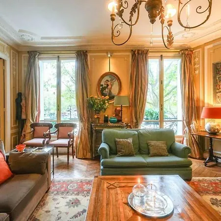 Appartamento Beautiful Next To Invalides Parigi